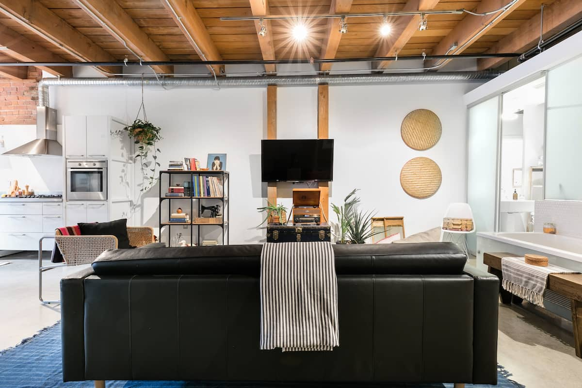 Warehouse Loft Conversion in Gastown Airbnb in Vancouver