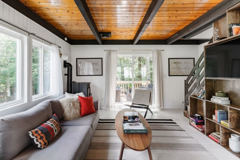 13 Best Airbnbs in Pennsylvania (Unique Cabins & Luxury Stays)