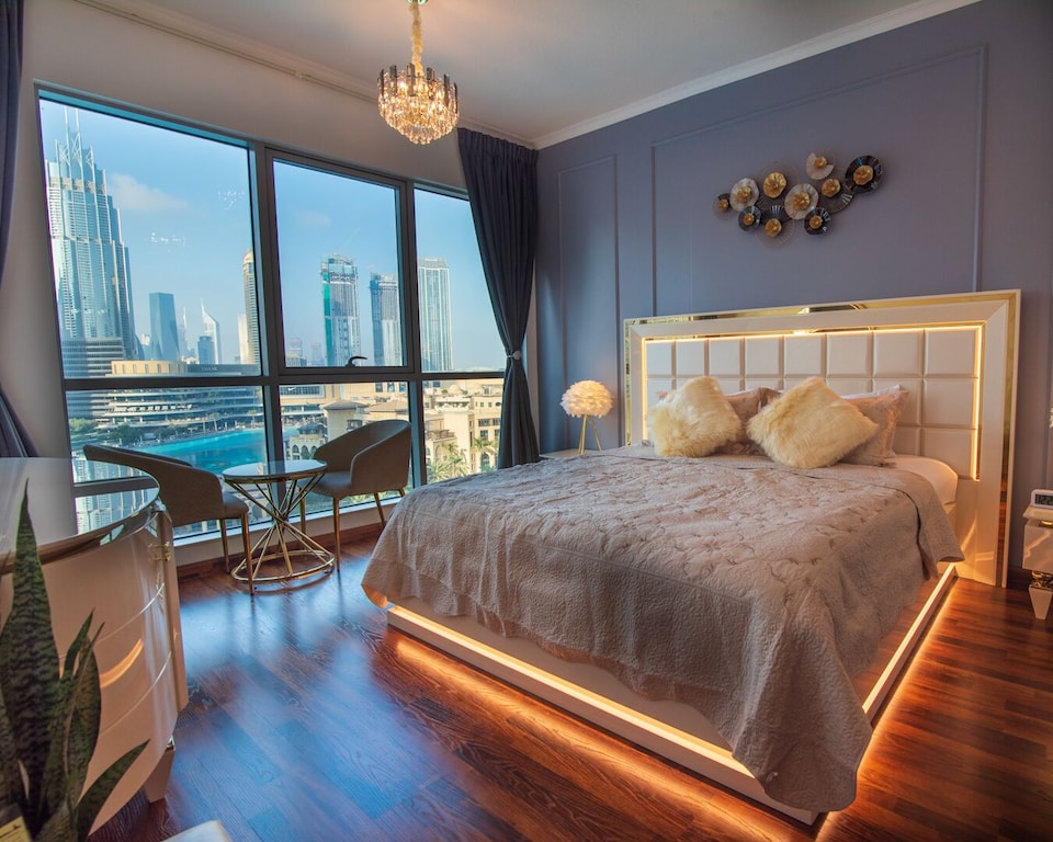 dubai chic 3 BR burj khalifa luxury rental