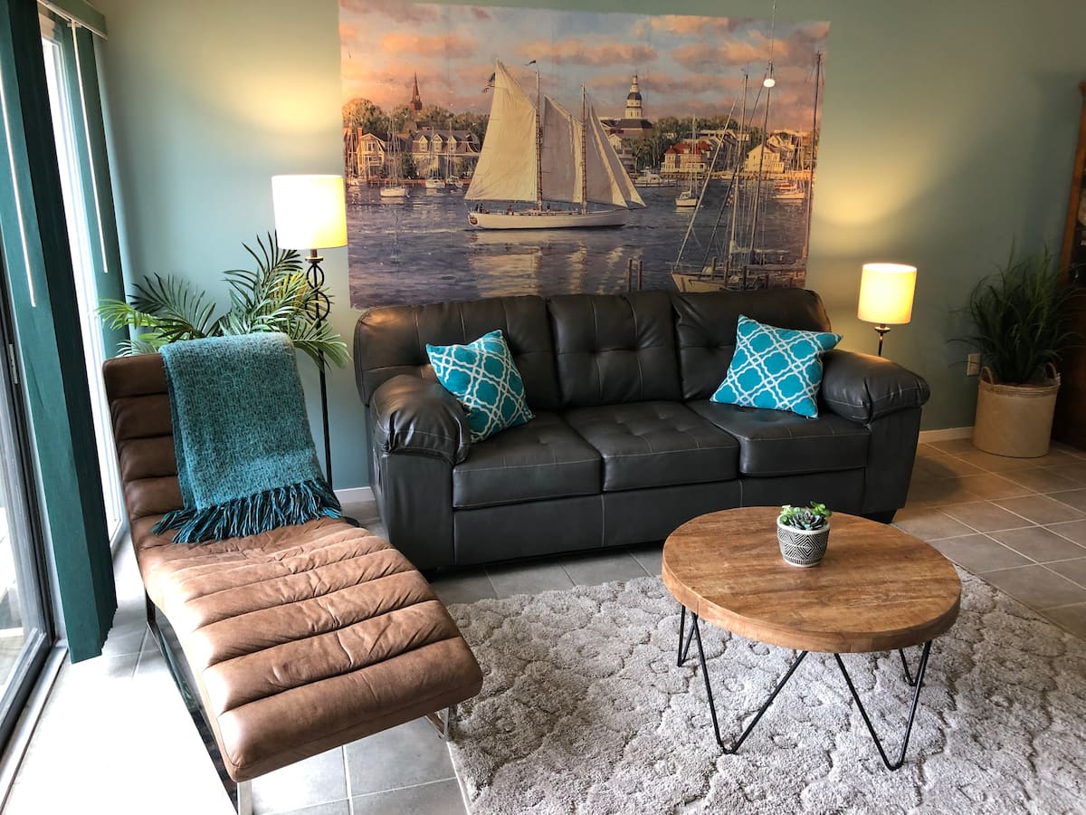living room in a hilton head airbnb