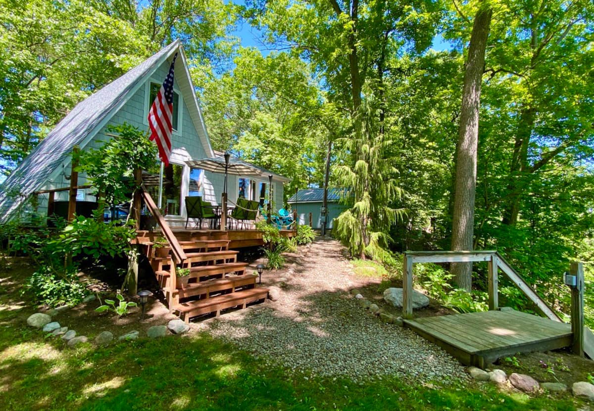 Airbnb Finger Lakes Cabin