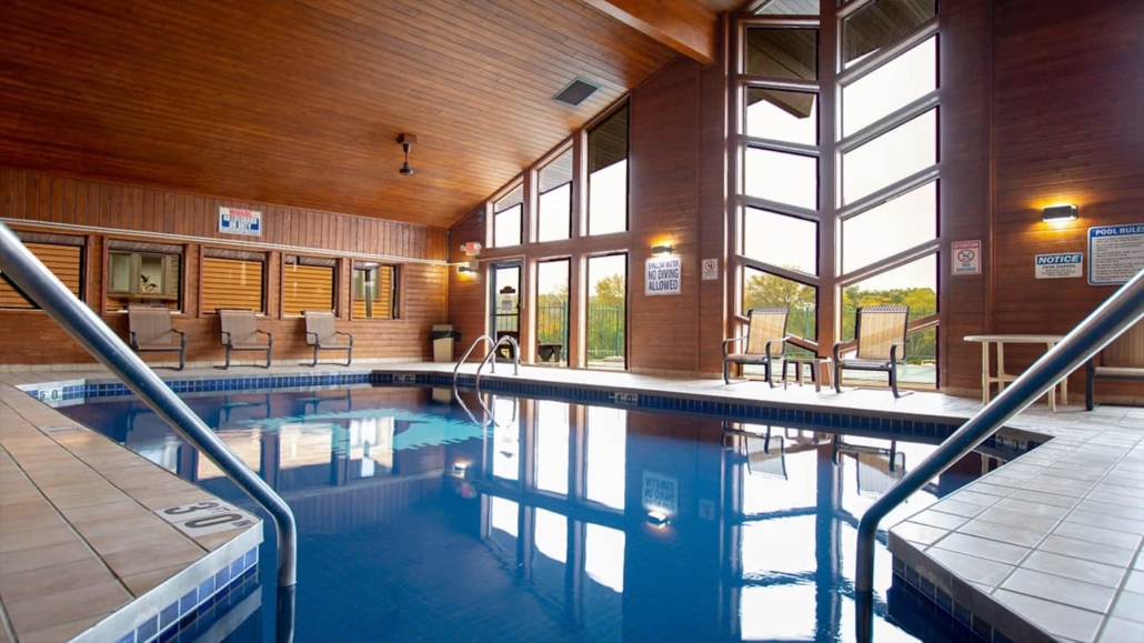 15 Best Airbnbs in Wisconsin Dells (Lake Delton, Cabins + More)