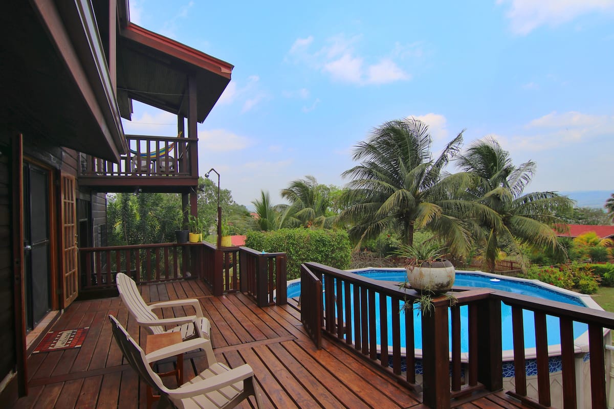 Beautiful Airbnb in Belize with Mountain Views and Pool