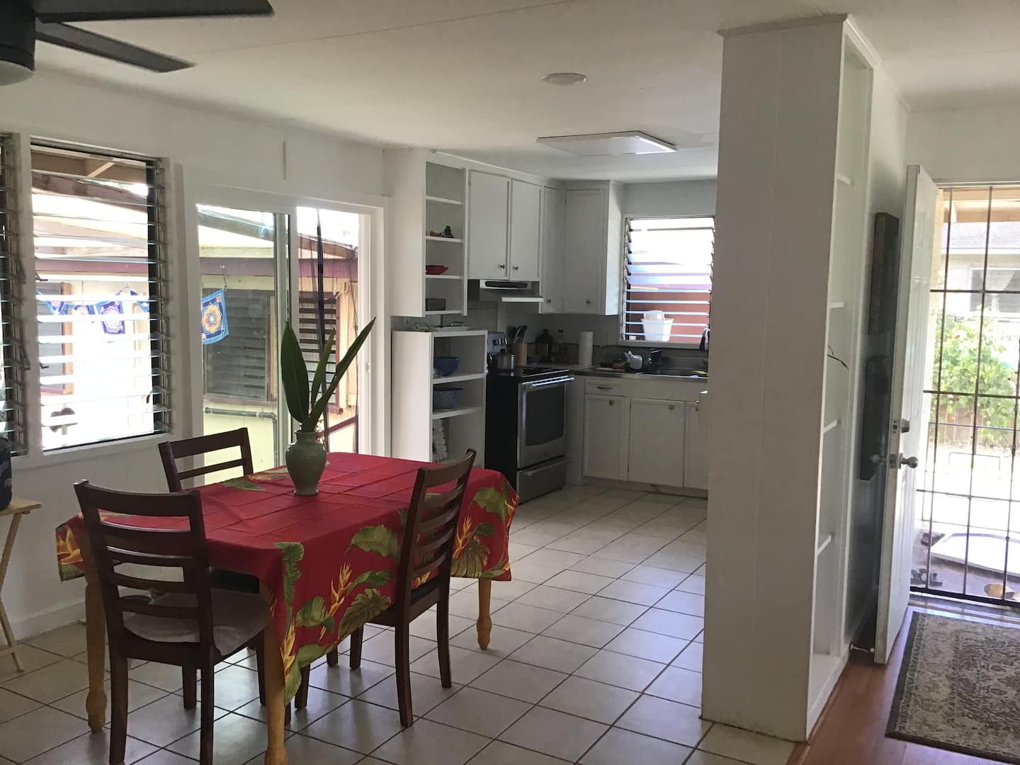 Cheap Airbnb in Honolulu Hawaii