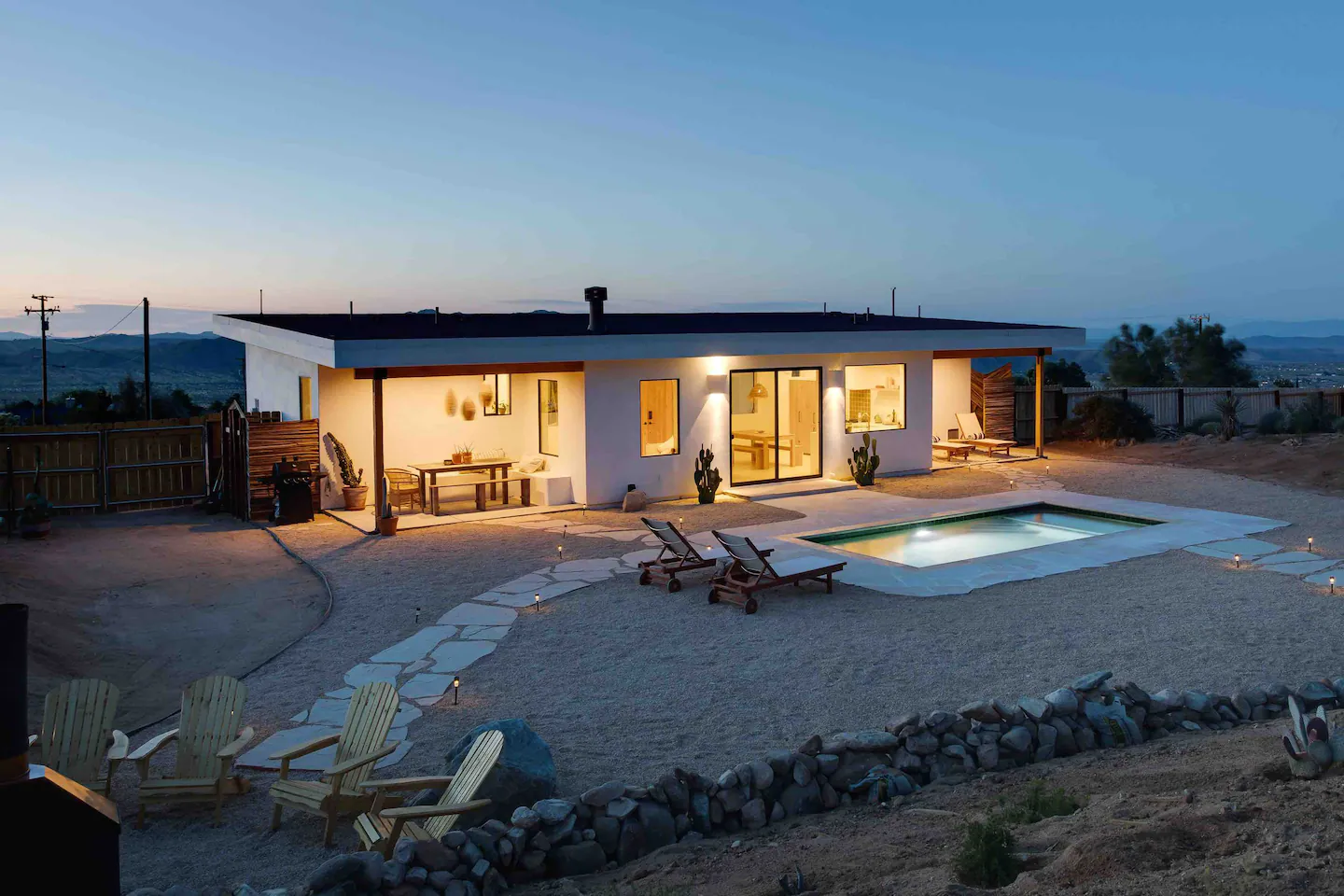 Joshua Tree Airbnb with Pool