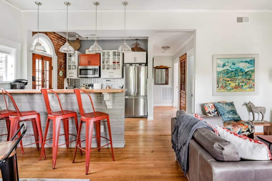 15 Best Airbnbs in Tennessee To Stay in 2021 [UPDATED]