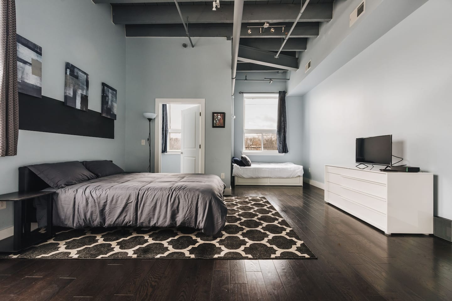 New Jersey Airbnb Loft