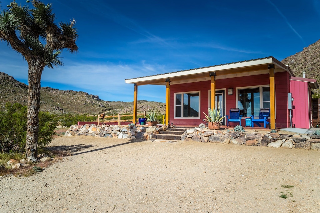 joshua tree vacation cabin rental for couples