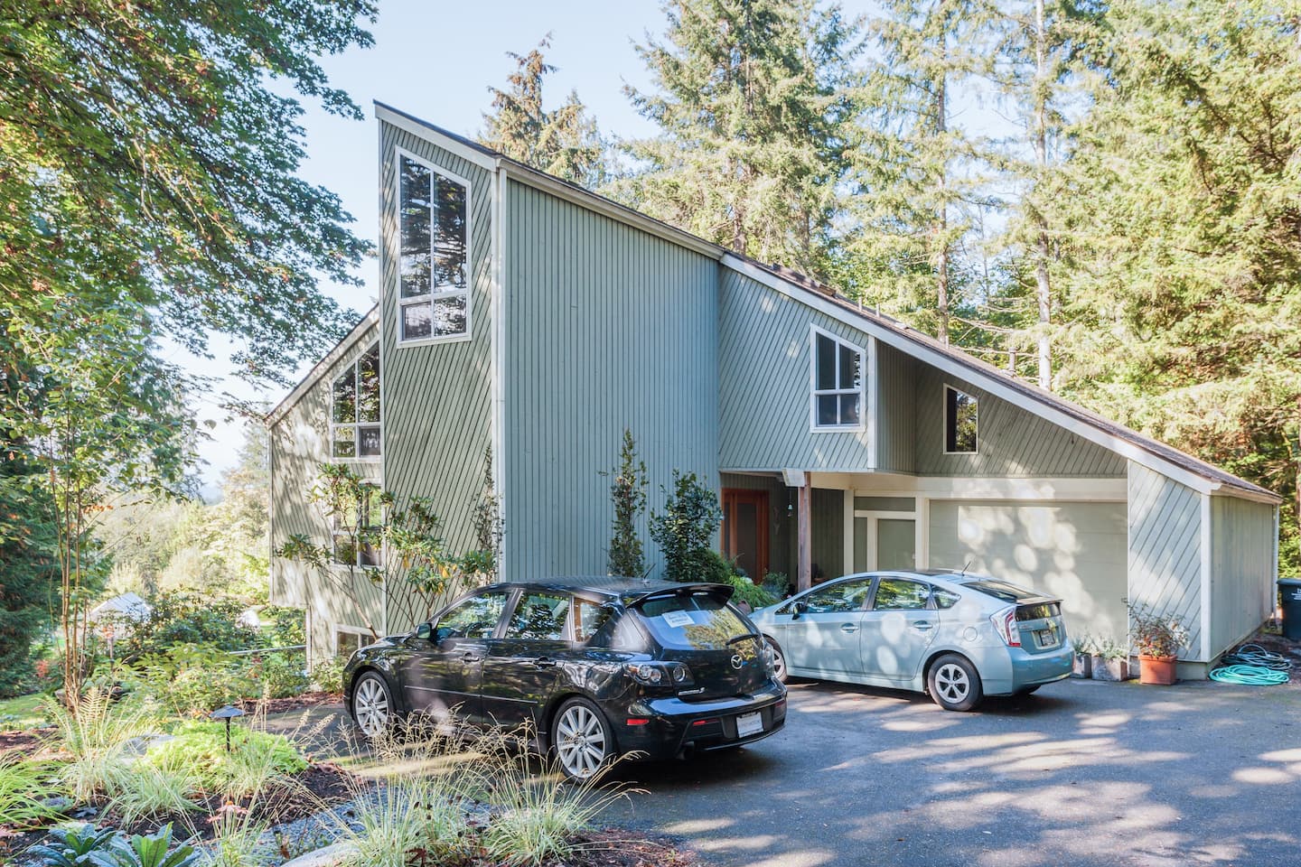 Cute Airbnb in Bainbridge Island WA