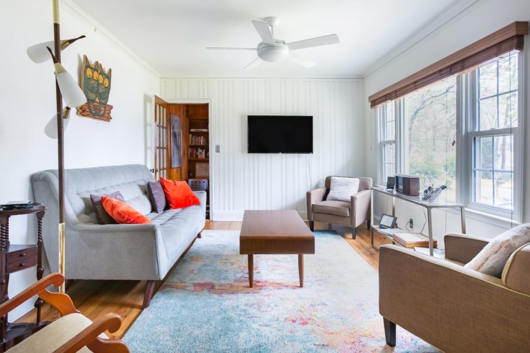 15 Coolest & Best Airbnbs in USA (2021 Edition)