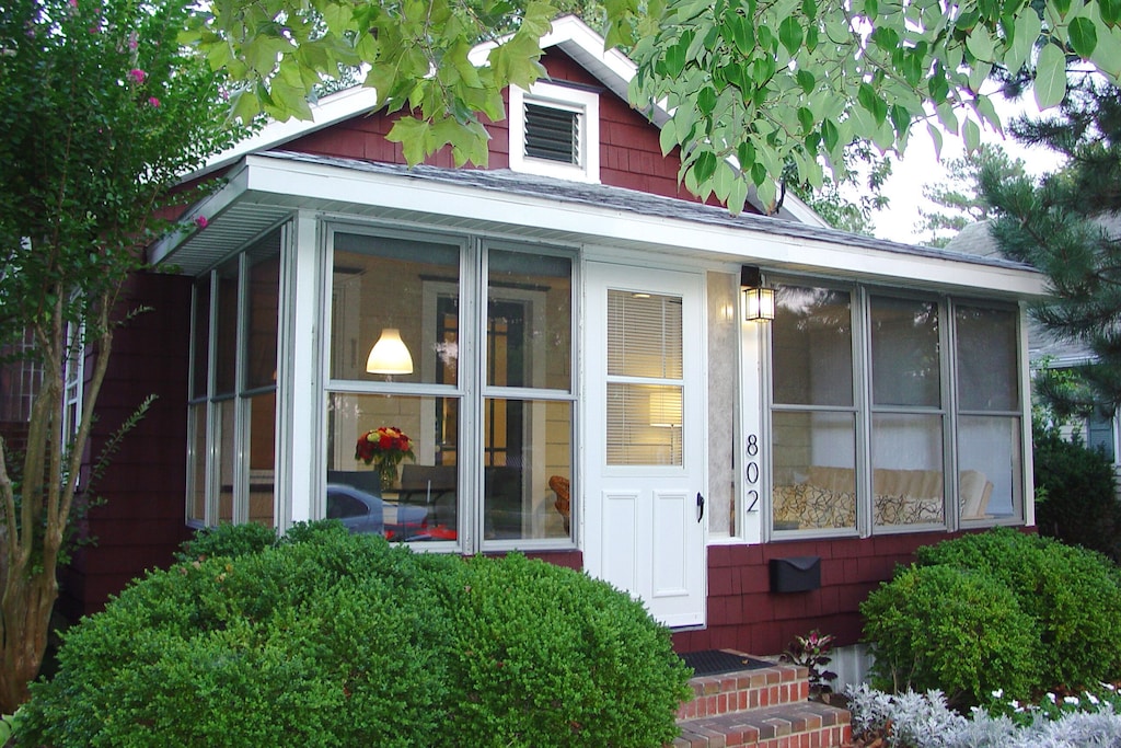 Rehoboth Beach Delaware cottage rental