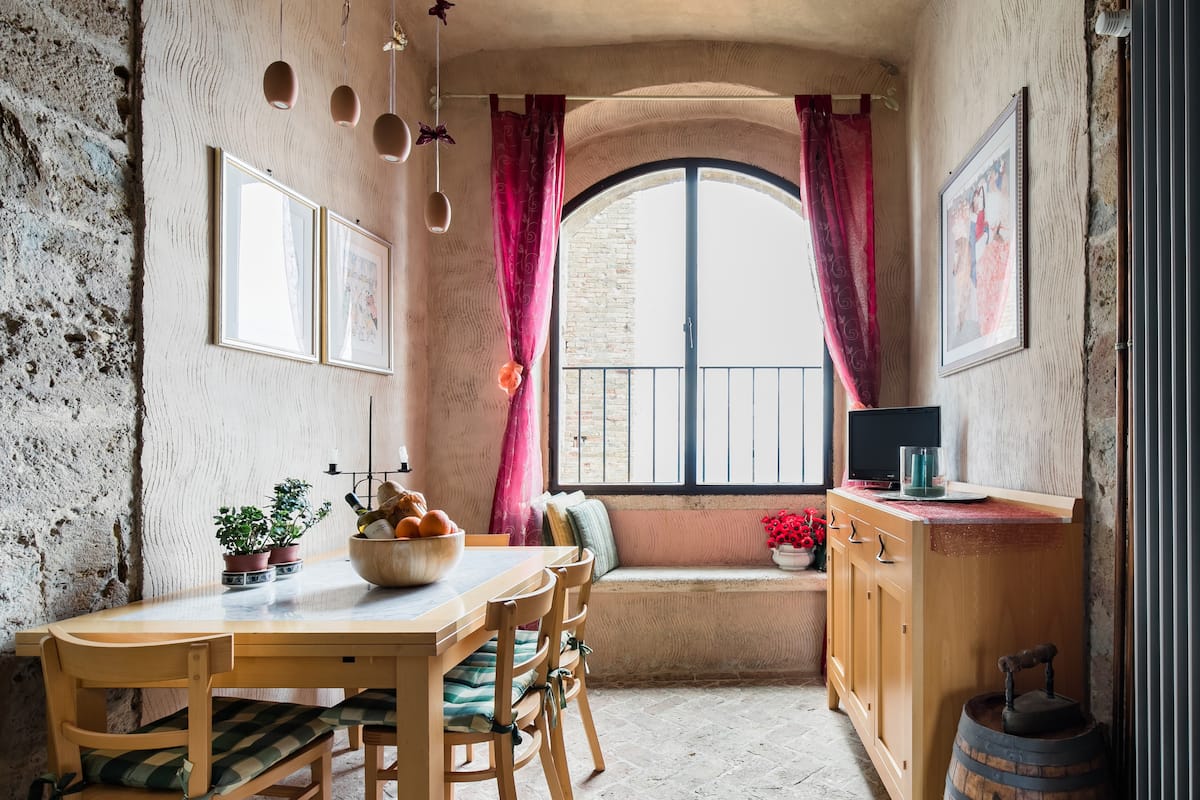 Cheap Airbnb Italy