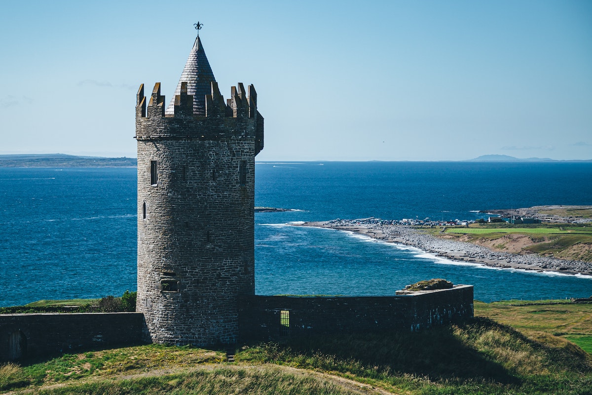 Doonagore Castle