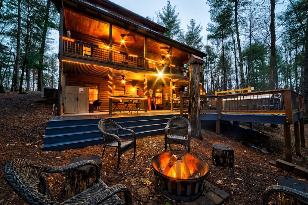 Big Timber Lodge - Luxury Cabin Rental in Georgia