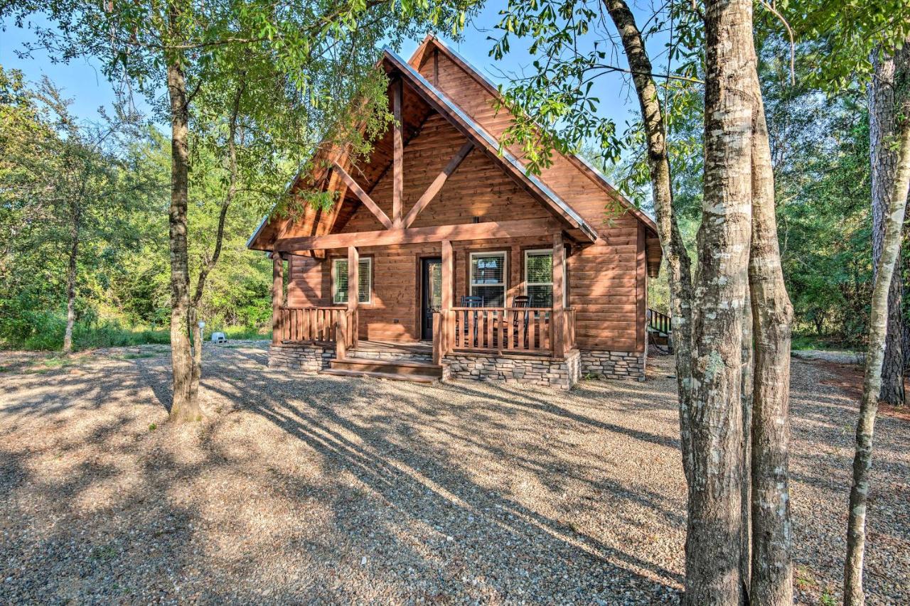 Broken Bow Lake Luxury CabinBroken Bow Lake Luxury Cabin