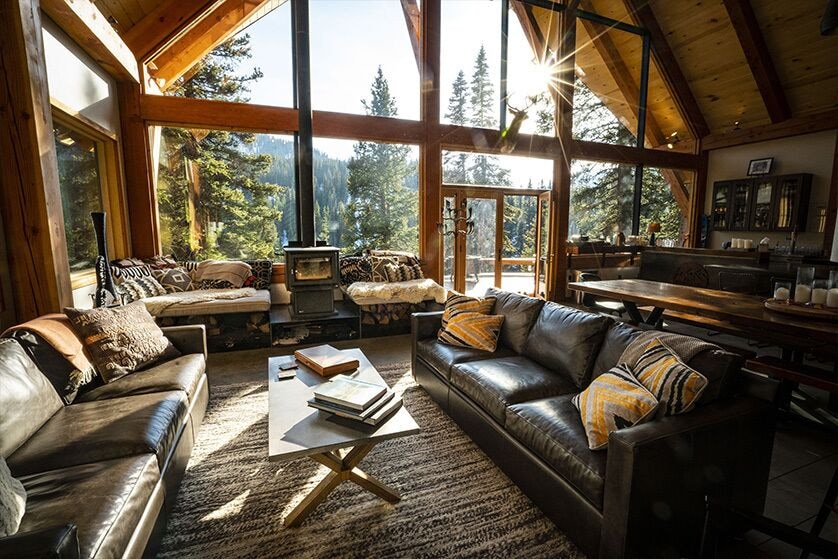 Luxury Cabins in Colorado sleeps 18