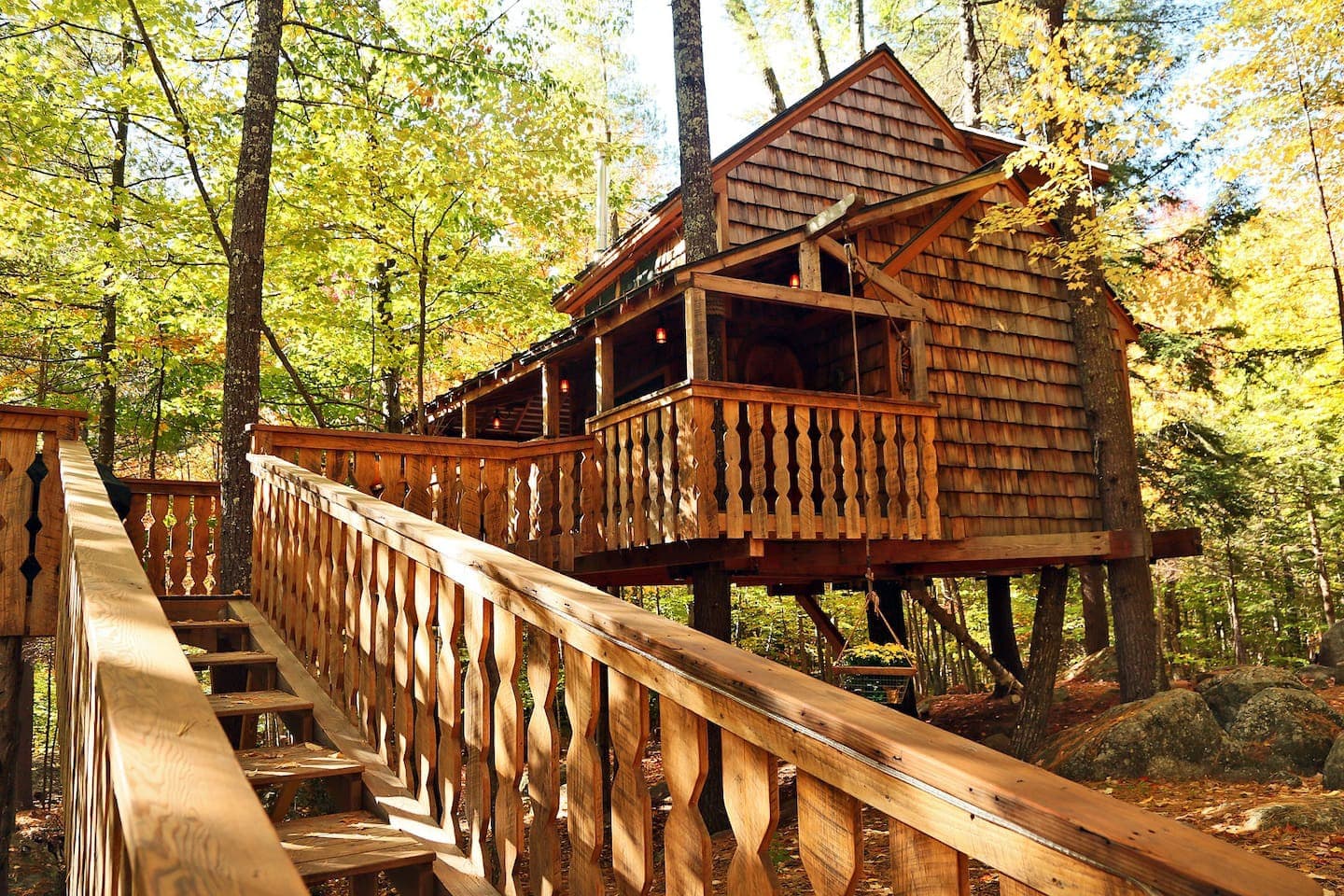 Luxury Treehouse Glamping in New England