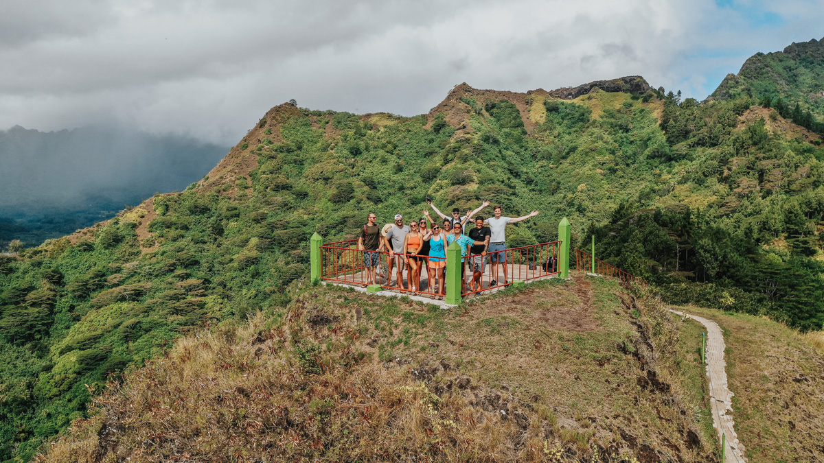 Magic Mountain Lookout Moorea