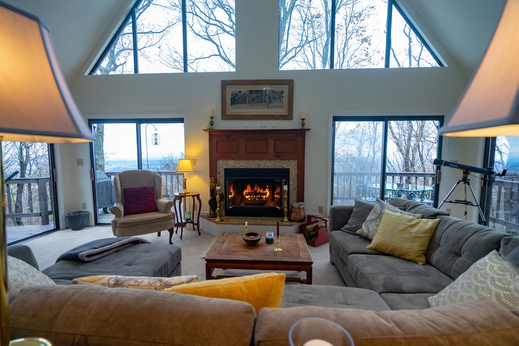 Mountainside Chalet Luxury Rental