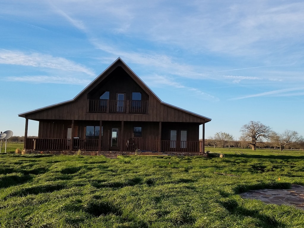 Secluded Luxury Cabin Rental in Texas