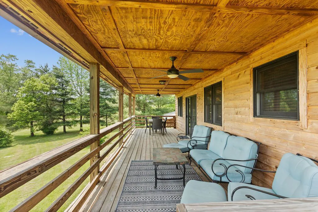 The Arcade Cabin & The Gathering Cabin