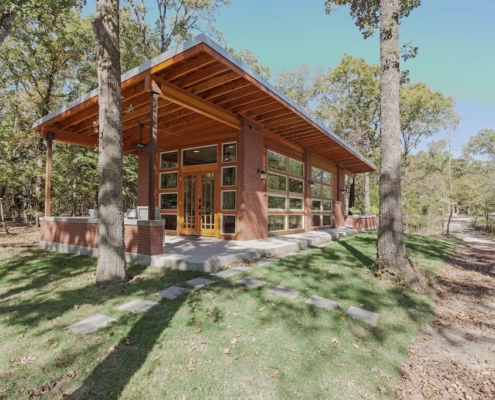 Wright House - Luxury Cabin Rental in Texas