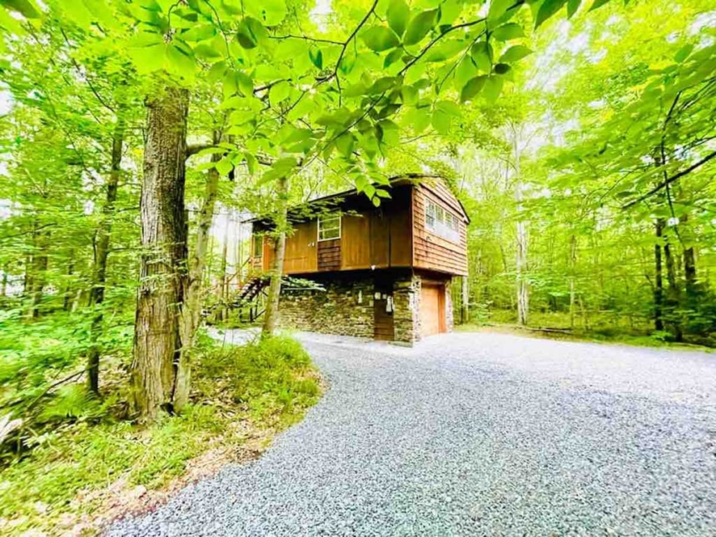 TOP 13 Luxury Cabins in Poconos, Pennsylvania (2023)