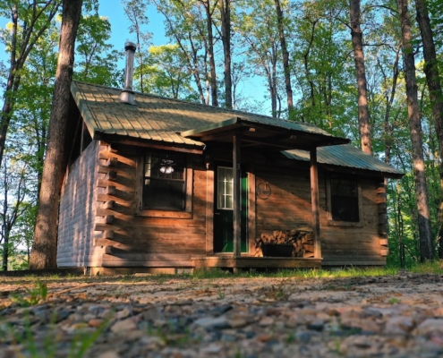 Secluded Cabins in Arkansas Mountain View with hot tub