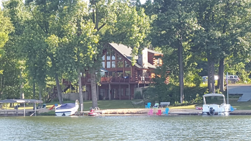 Secluded Cabins in Michigan with Private Beach