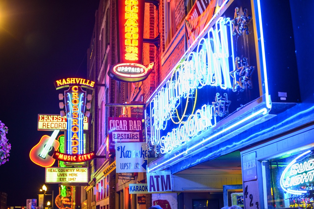 Nashville Honkey Tonk Bars