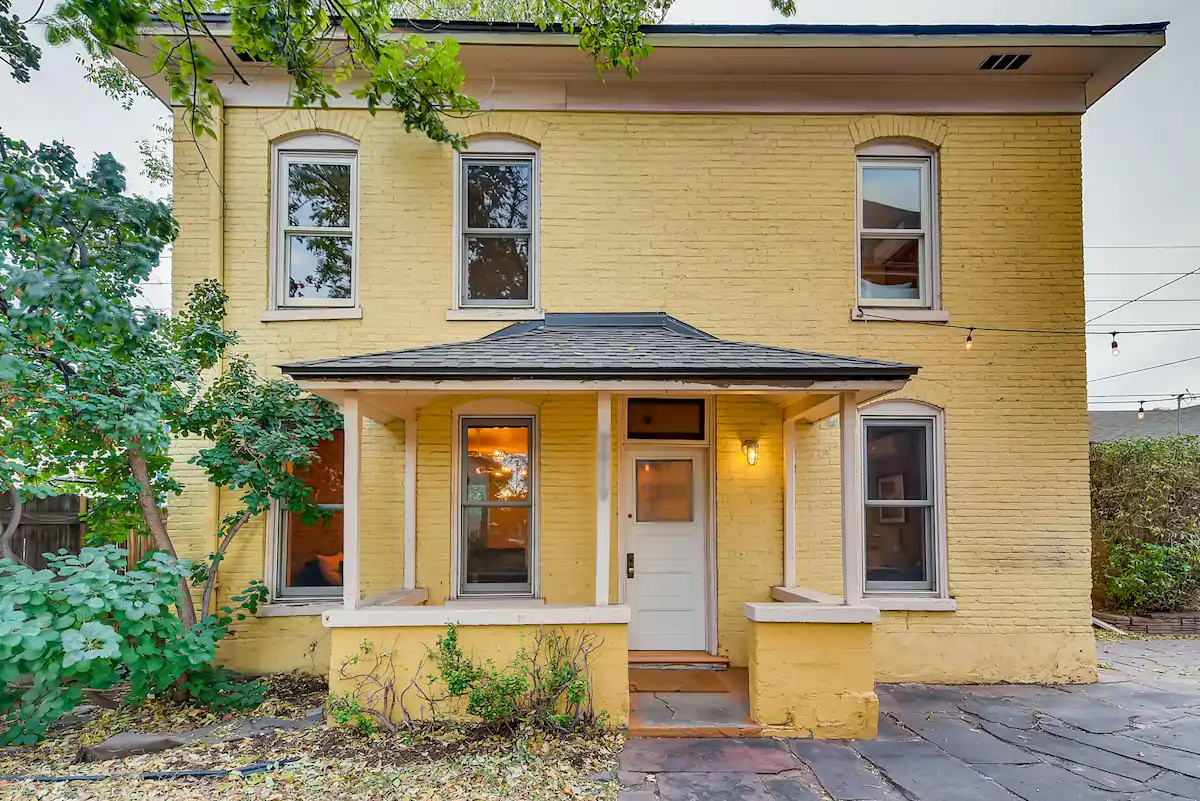 Carriage House in Denver's Oldest Neighborhood - Airbnb in Colorado