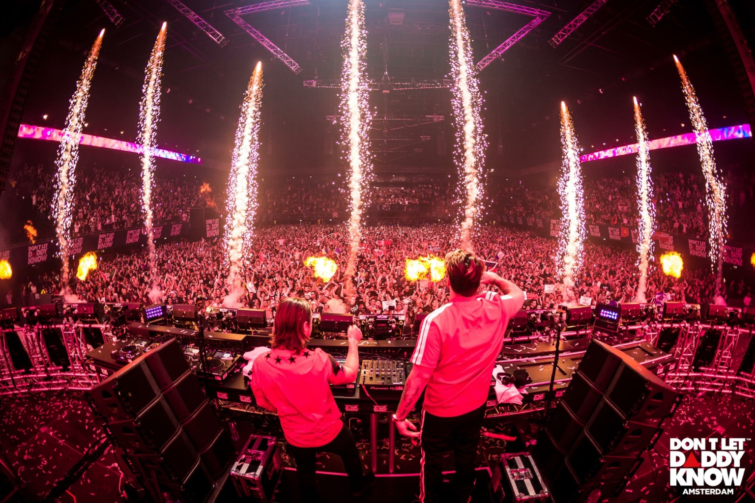 TOP 20 Music Festivals in the Netherlands For Your Bucket List
