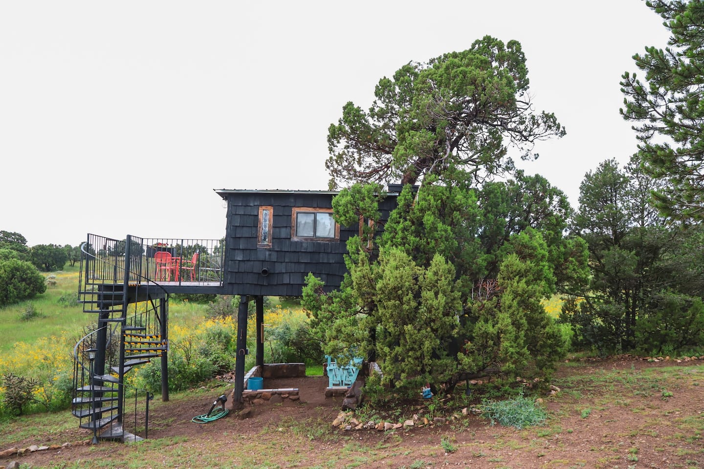 Ashley's Treehouse at El Mistico - New Mexico Glamping