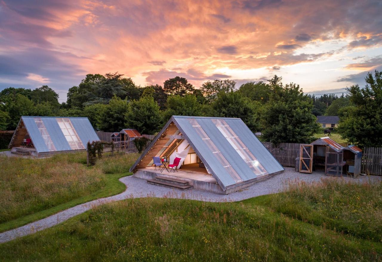 Killarney Glamping at the Grove 2