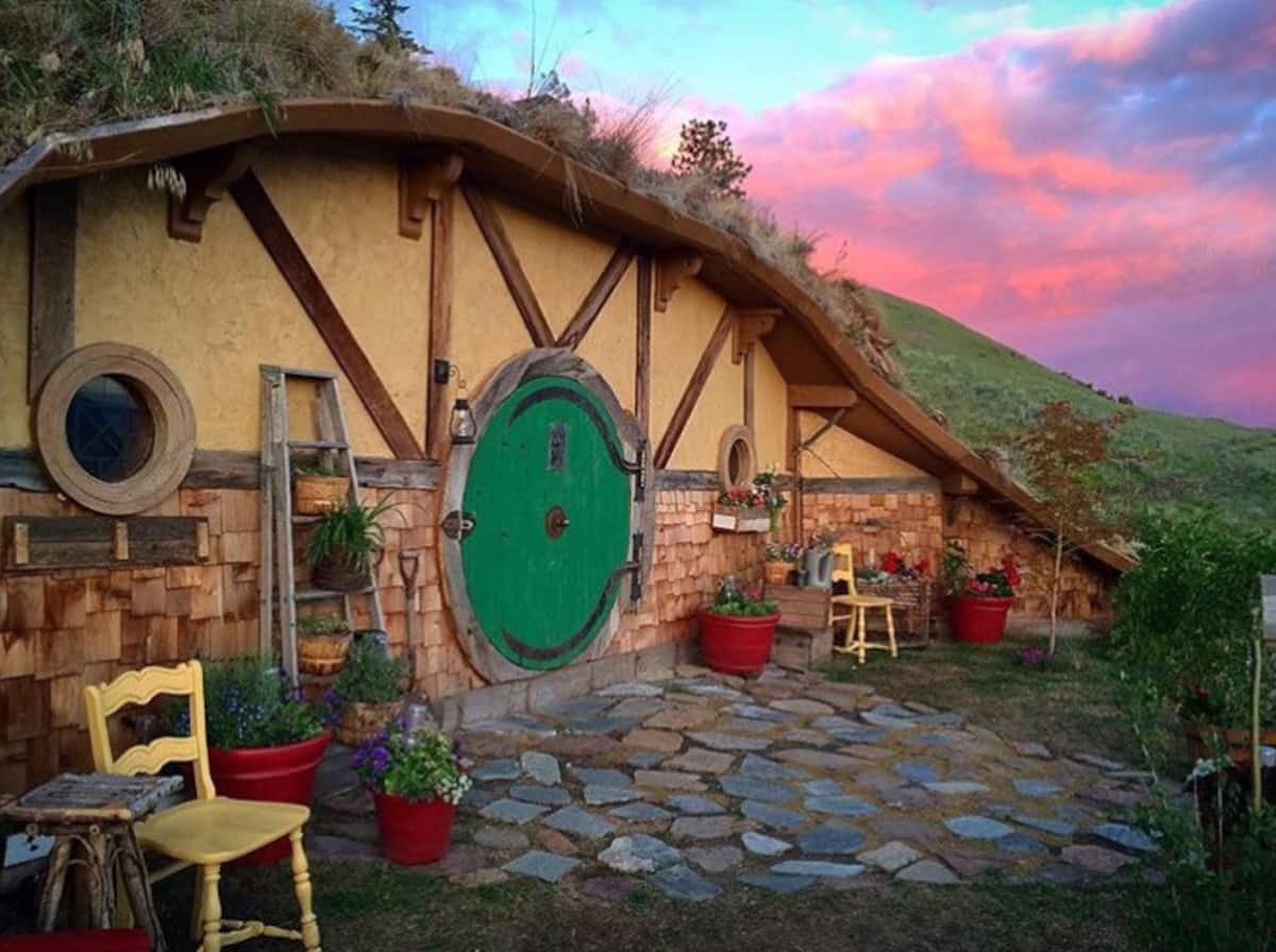 Underground Hygge Hobbit House