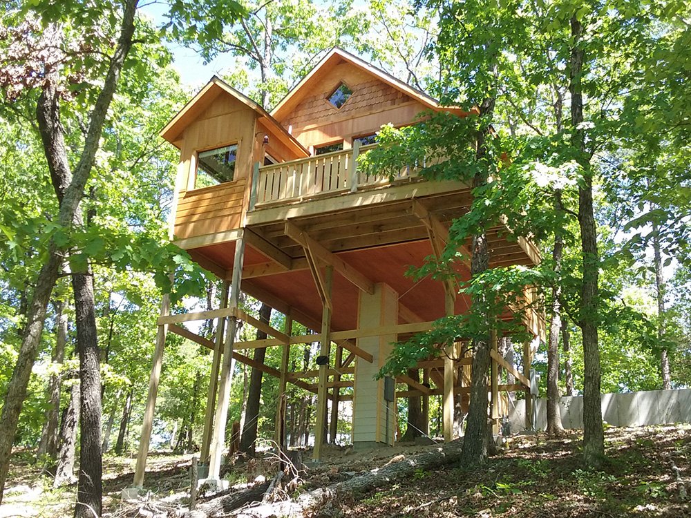 Treehouse Glamping Arkansas