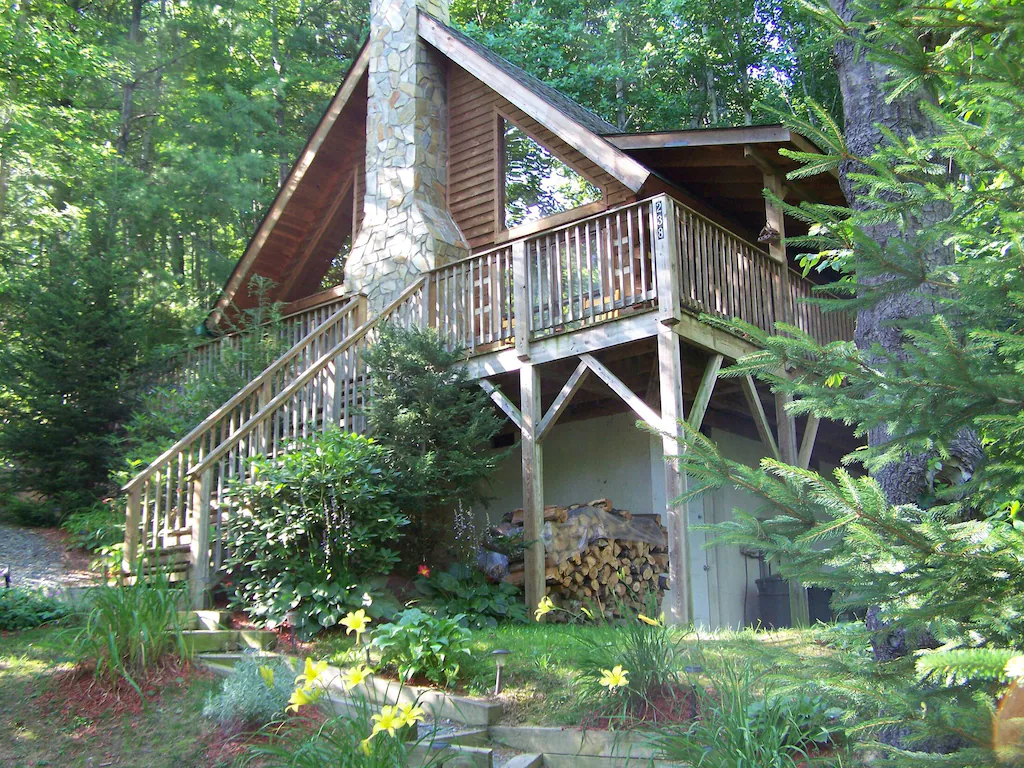 North Carolina Log Cabin