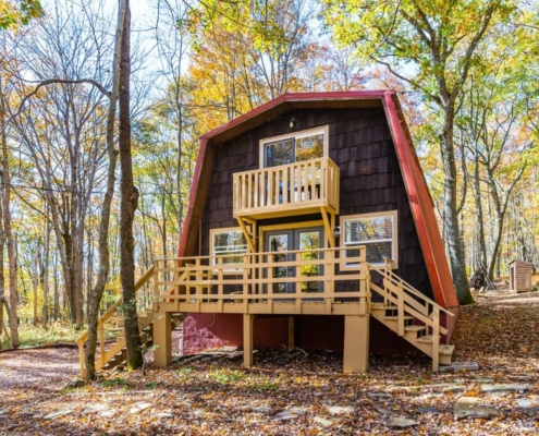 Luxury Cabin with Private Lake & Beach