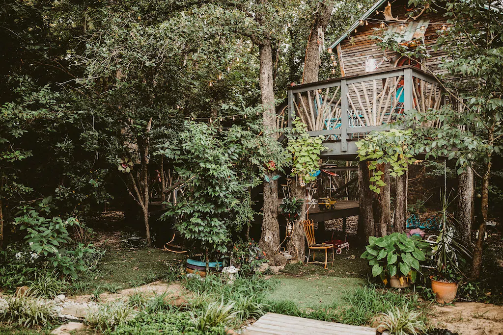 Treehouse Glamping in Texas