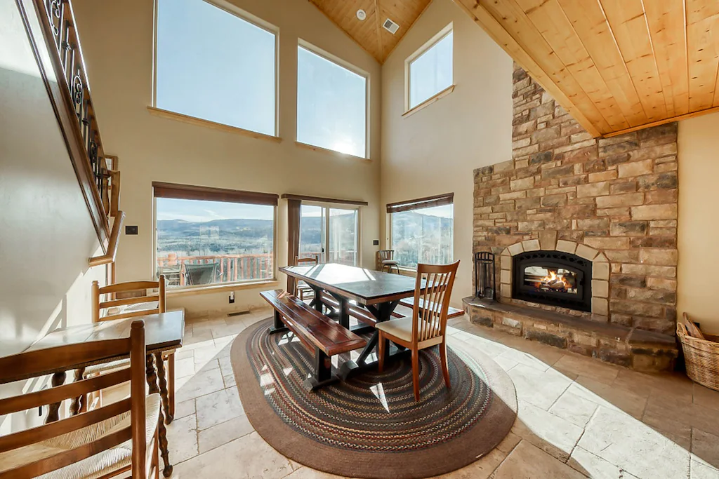 Luxury ski cabin rental in Utah