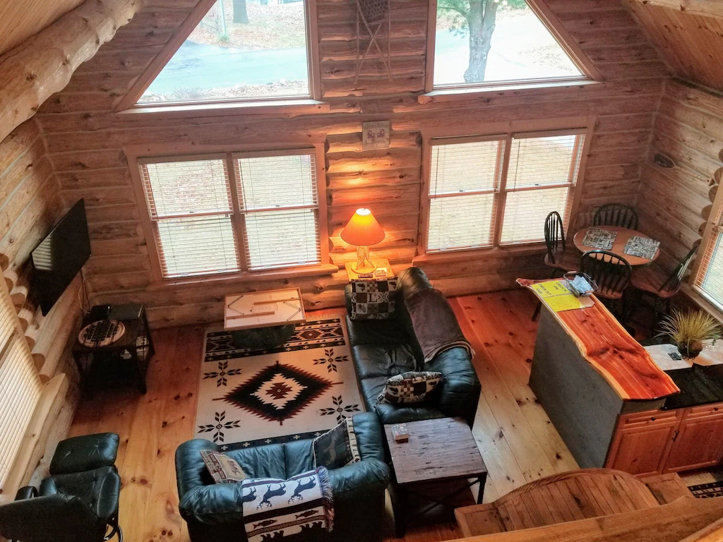 All wood luxury cabin in Michigan