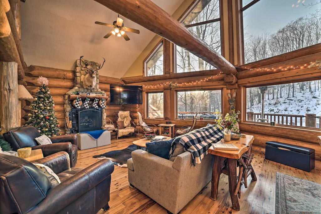 Luxury Rental Cabin in Michigan