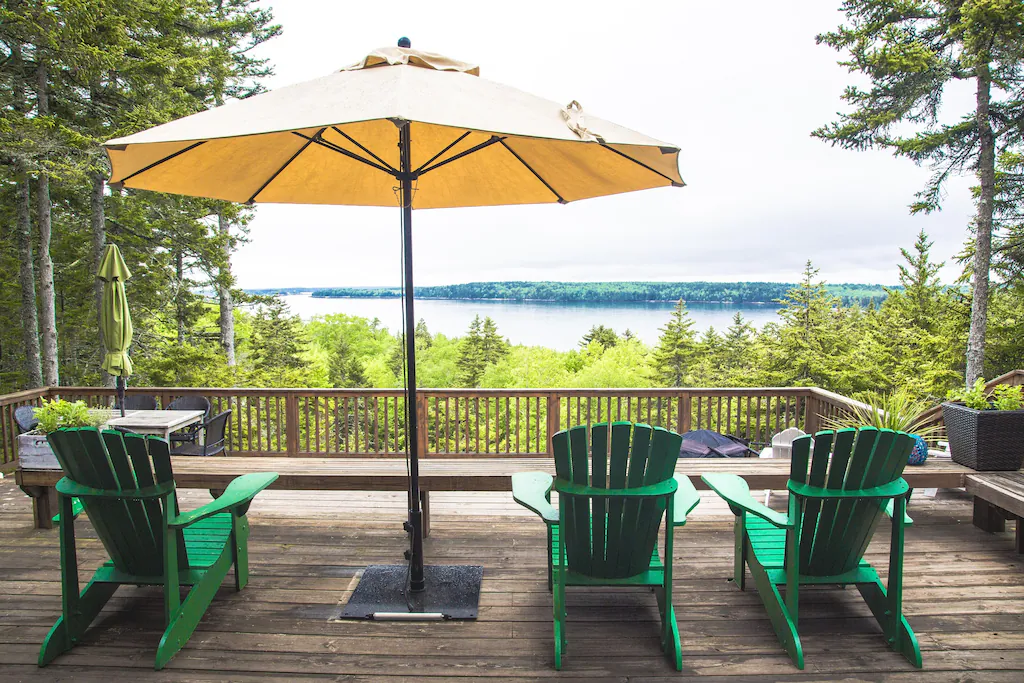 Treehouse Glamping in Main With Stunning Ocean Views