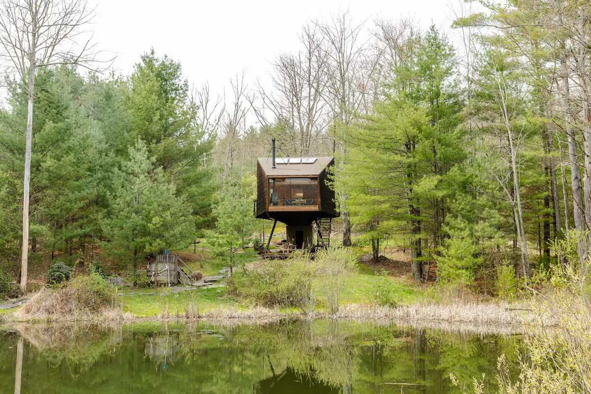 Willow Treehouse Glamping New York