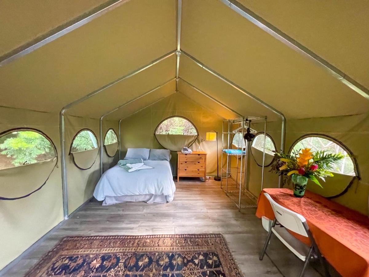 Gingerhill Farm Retreat - Hawaii Glamping