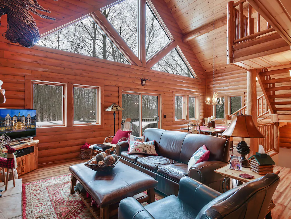 Michigan Luxury Cabin Rentals