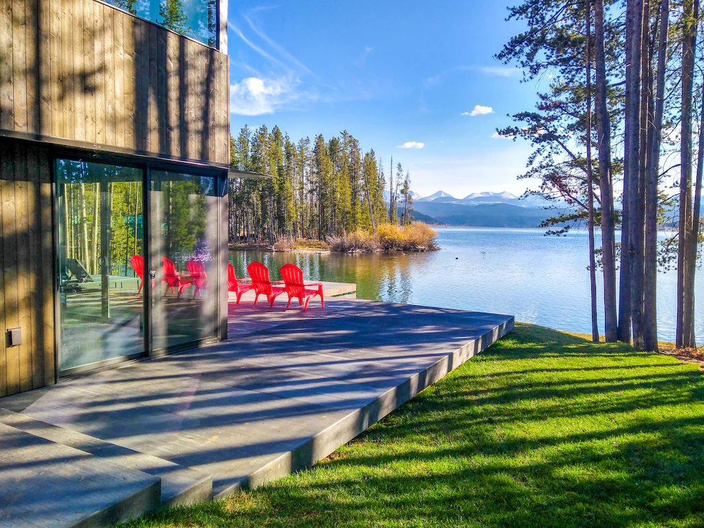 Modern Luxury Cabin in Montana