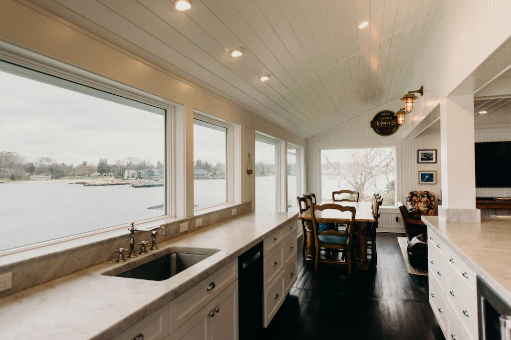 Waterfront cabin stay