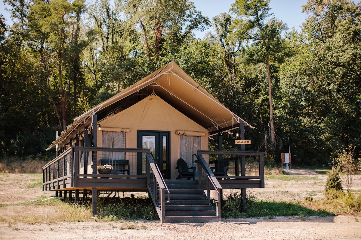 Camp Aramoni - Illinois Glamping