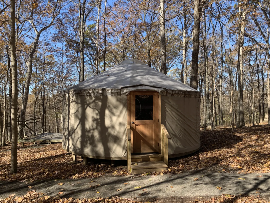 Camp Manitowa - Cedar Point Yurt Glamping